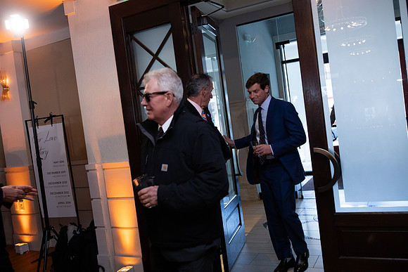 6U2A8526